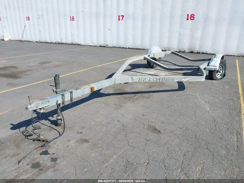 1ZEAAAMC05A006309 2005 EAZY LOADER BOAT TRAILER photo no. 2
