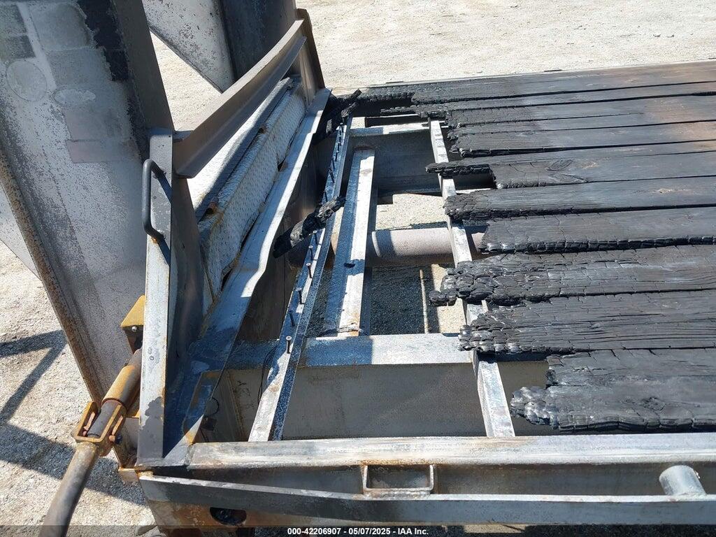 58SGF4024SE042618 2025 EAST TEXAS 40' GOOSENECK FLATBED photo no. 6