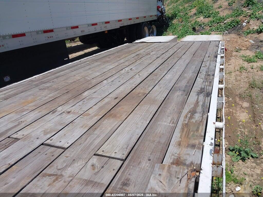 58SGF4024SE042618 2025 EAST TEXAS 40' GOOSENECK FLATBED photo no. 8