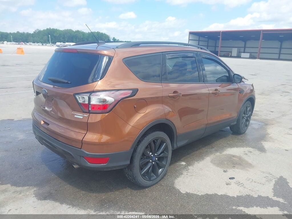 1FMCU0J90HUF04708 2017 FORD ESCAPE photo no. 4