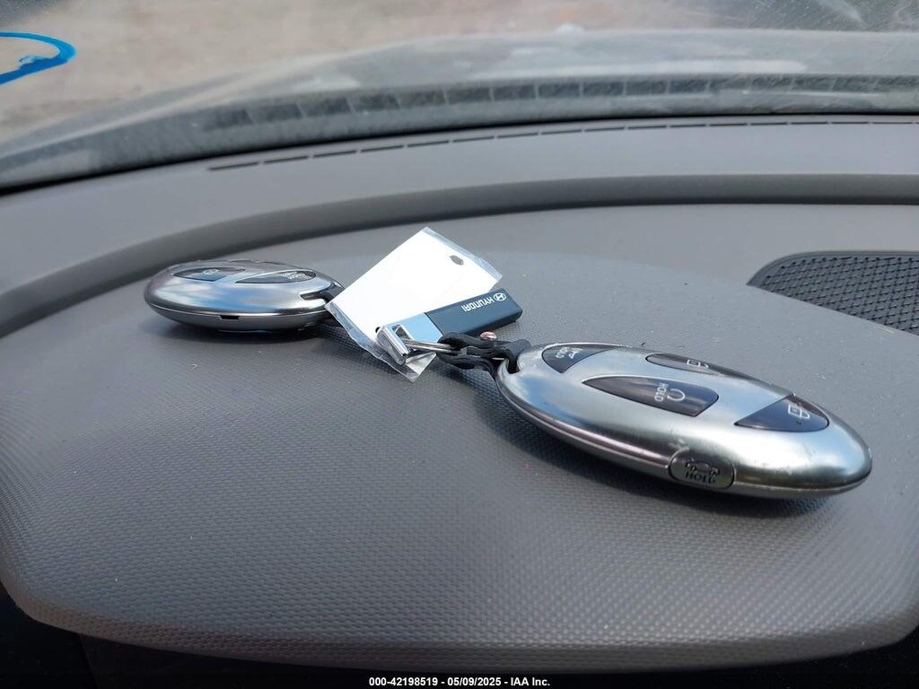 KMHLM4DG7RU751064 2024 HYUNDAI ELANTRA photo no. 11