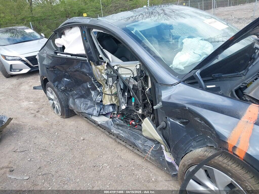 7SAYGAEE9NF428833 2022 TESLA MODEL Y photo no. 6
