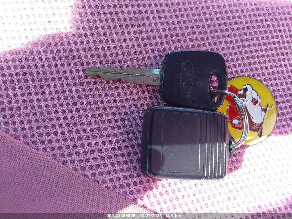 1FMCU93183KD07494 2003 FORD ESCAPE photo no. 11