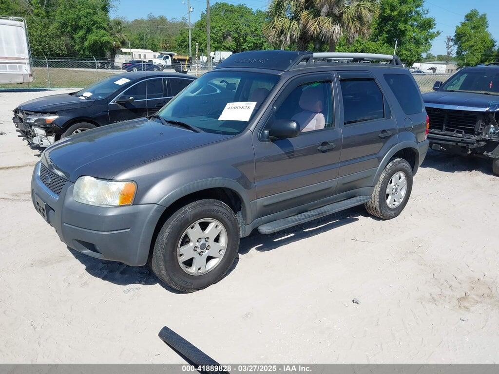1FMCU93183KD07494 2003 FORD ESCAPE photo no. 2