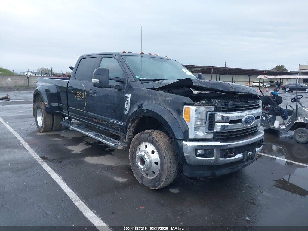 1FT8W4DT7HED42833 2017 FORD F-450 photo no. 1