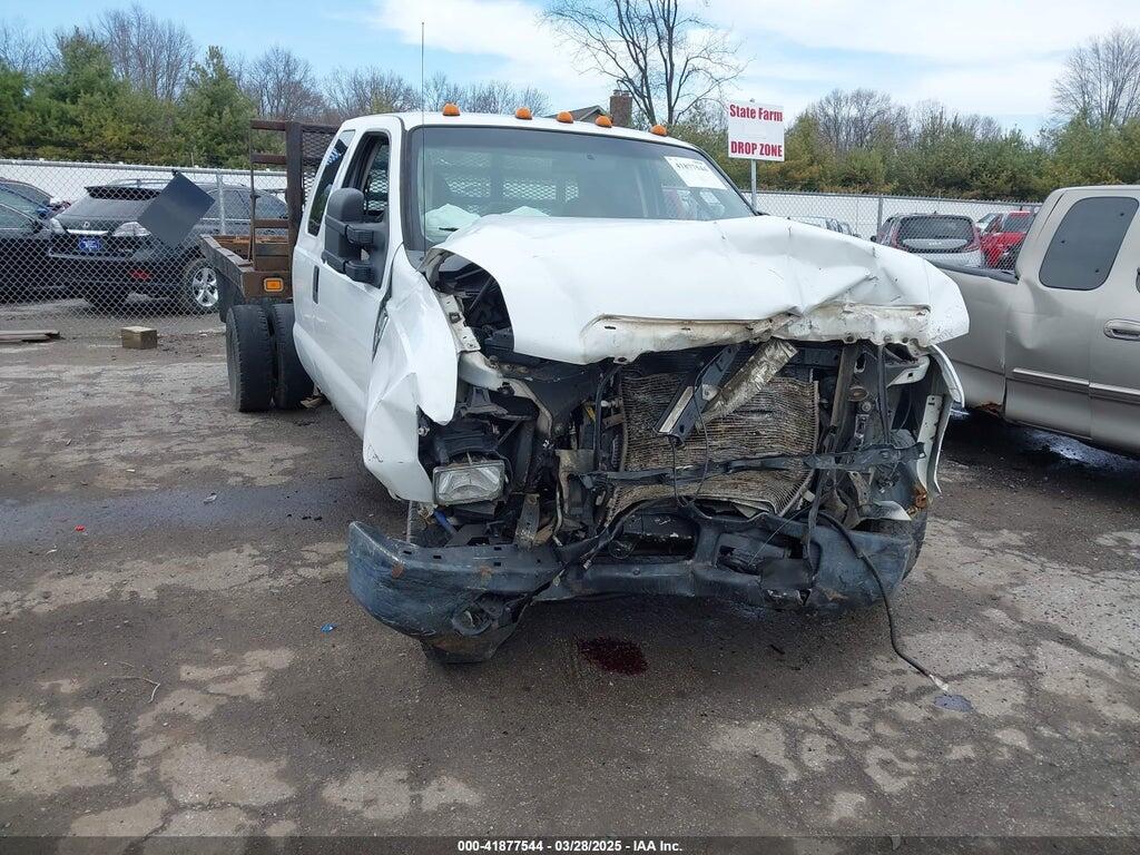 1FDWX36Y58EB01145 2008 FORD F-350 CHASSIS photo no. 1