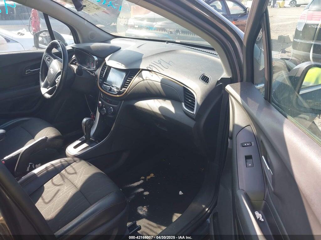 3GNCJLSB4HL164254 2017 CHEVROLET TRAX photo no. 5