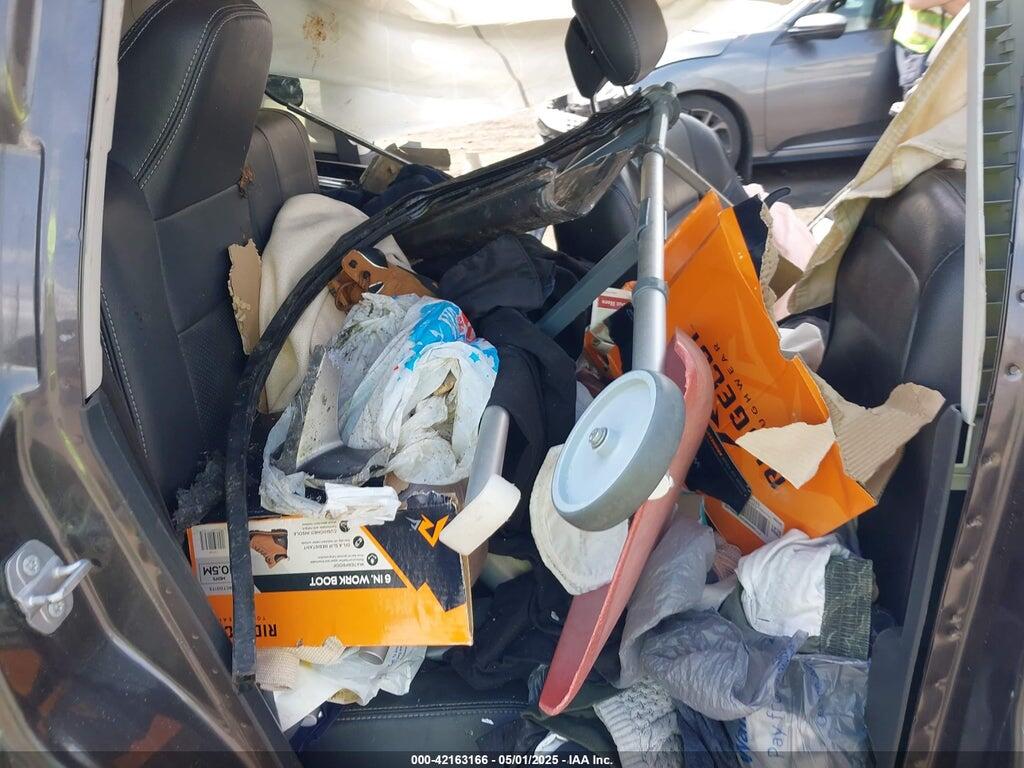 1C4NJDEB3HD139743 2017 JEEP COMPASS photo no. 8