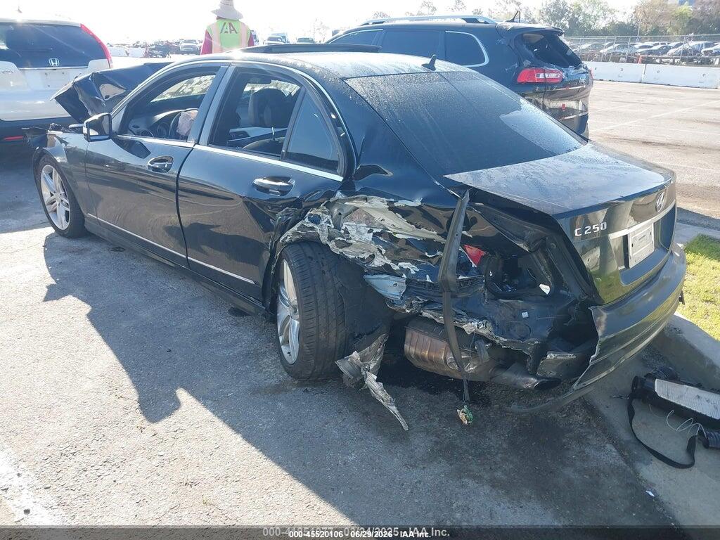 WDDGF4HBXDR298820 2013 MERCEDES-BENZ C 250 photo no. 3