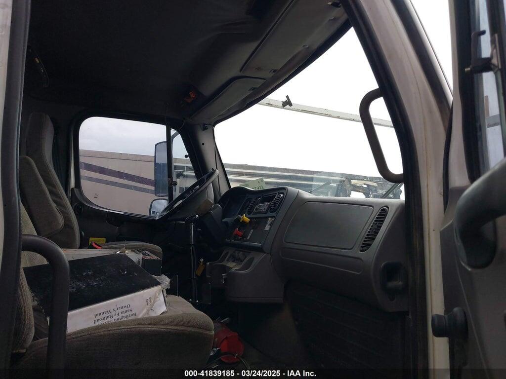 2010 FREIGHTLINER M2 112V HEAVY DUTY — Фото 7 из 16
