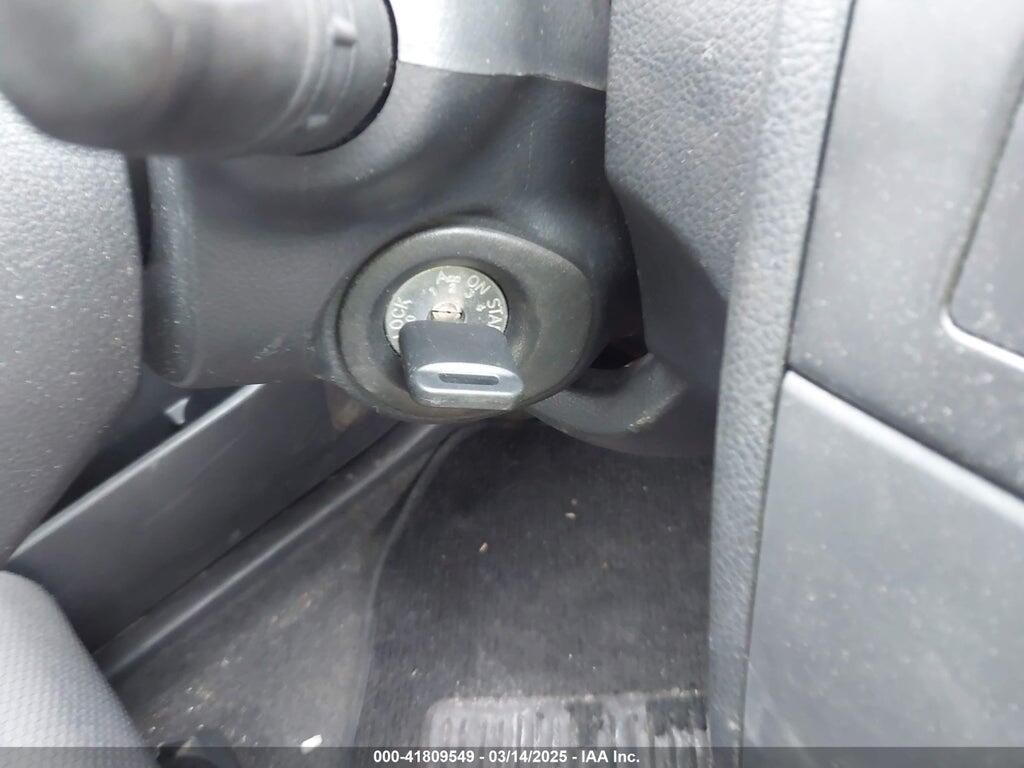 3N1BC13E18L380805 2008 NISSAN VERSA photo no. 11