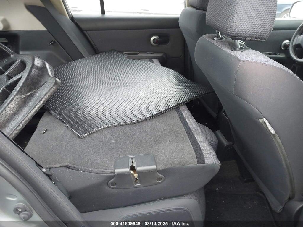 3N1BC13E18L380805 2008 NISSAN VERSA photo no. 8