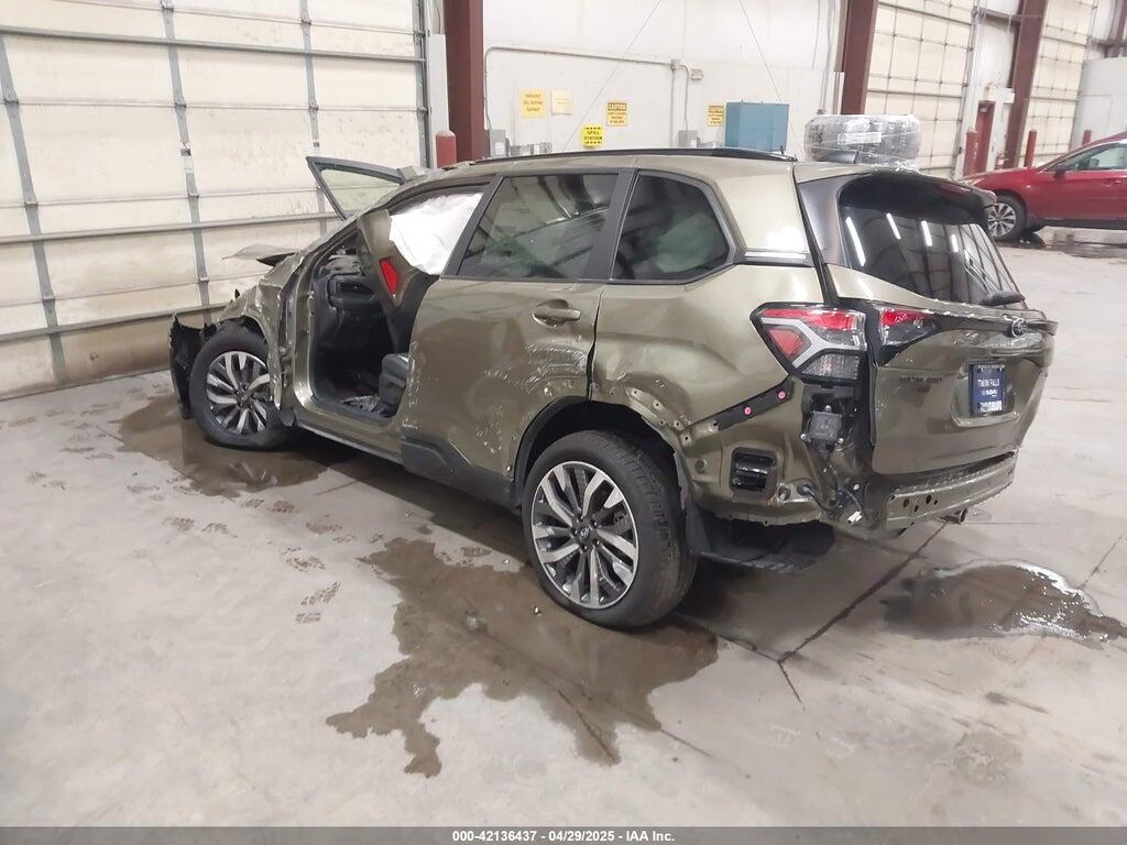 JF2SLDRC3SH484403 2025 SUBARU FORESTER photo no. 3