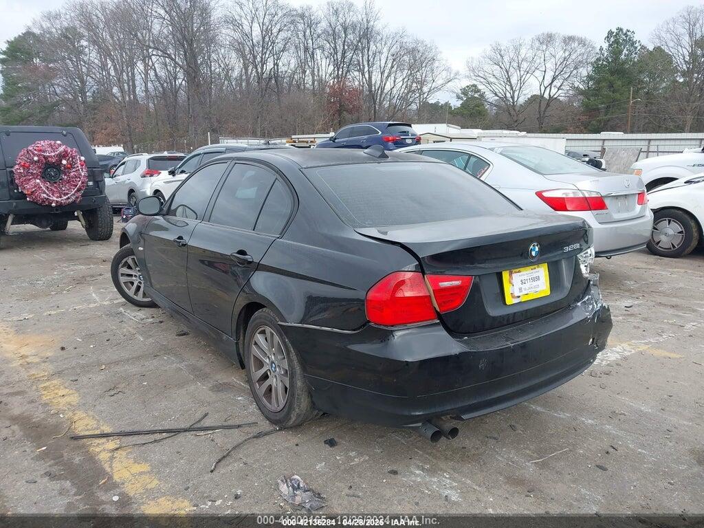 WBAPH7G58BNM56378 2011 BMW 328I photo no. 3
