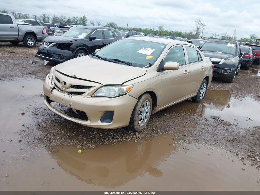 5YFBU4EE5DP215796 2013 TOYOTA COROLLA photo no. 2