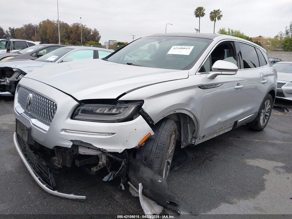 2LMPJ6KP4KBL45865 2019 LINCOLN NAUTILUS photo no. 2