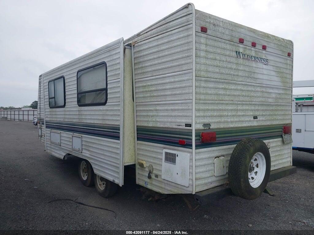 1ED1H262XW4075393 1998 FLEETWOOD TRAILER photo no. 3