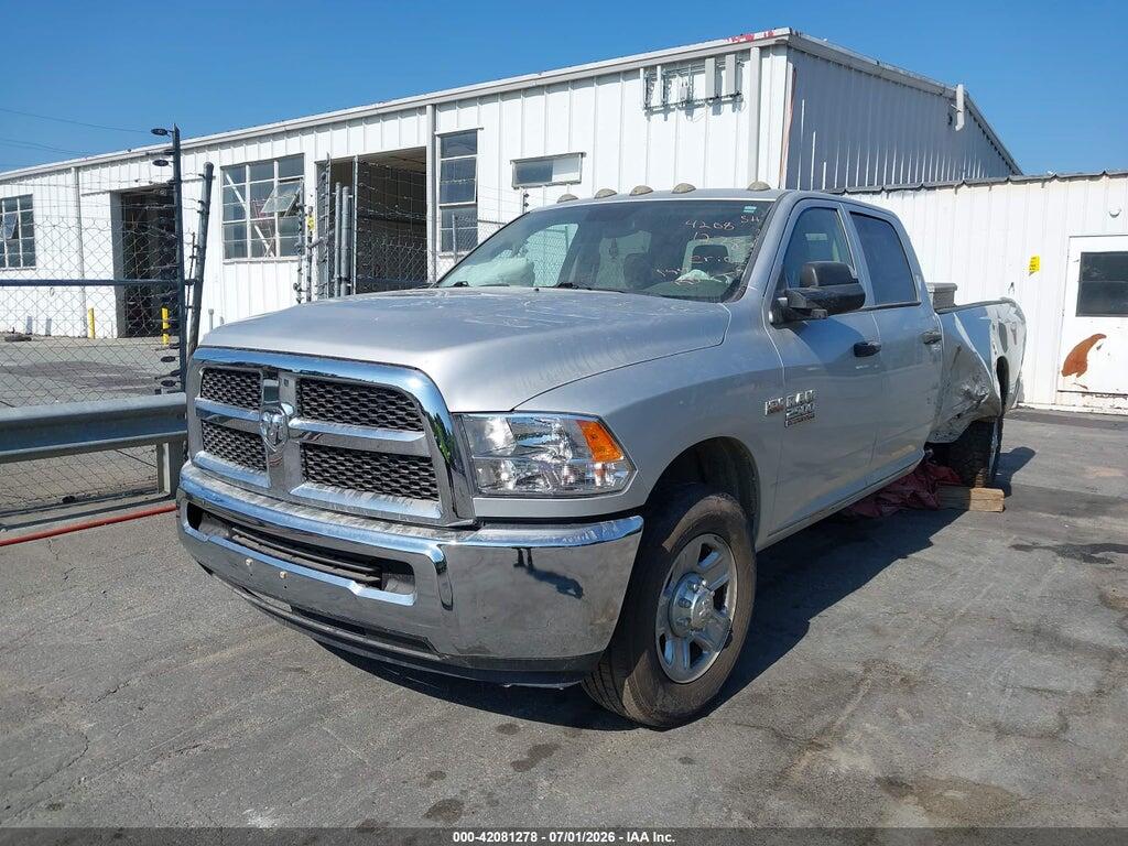 3C6TR4HT6JG144200 2018 RAM 2500 photo no. 2