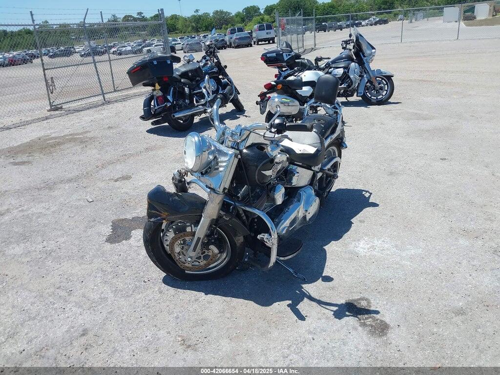 1HD1BXV11HC018119 2017 HARLEY-DAVIDSON FLSTF photo no. 2