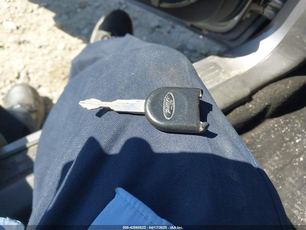 1ZVFT82HX65104037 2006 FORD MUSTANG photo no. 11