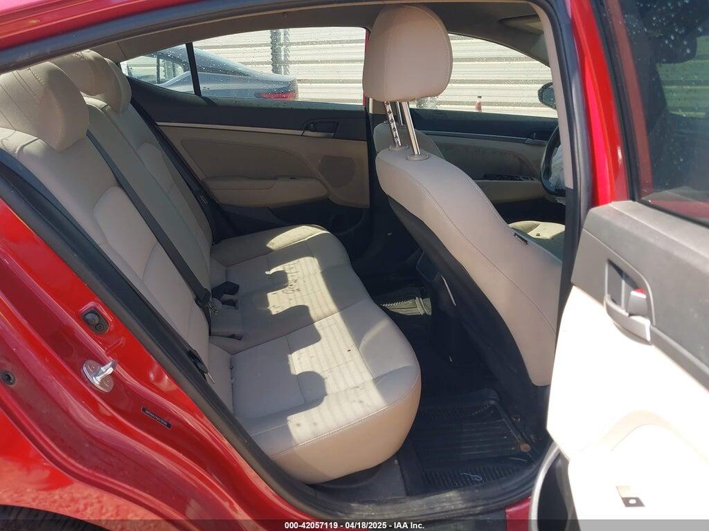 5NPD84LF8JH236580 2018 HYUNDAI ELANTRA photo no. 8