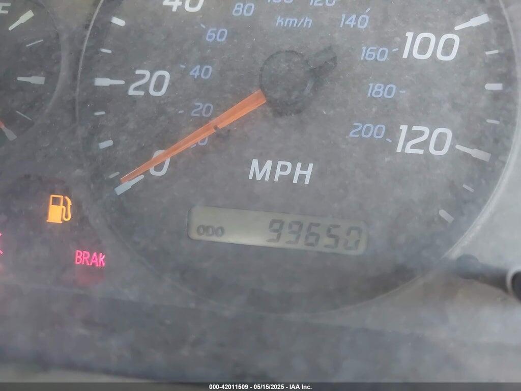3N1CB51D62L646125 2002 NISSAN SENTRA photo no. 7