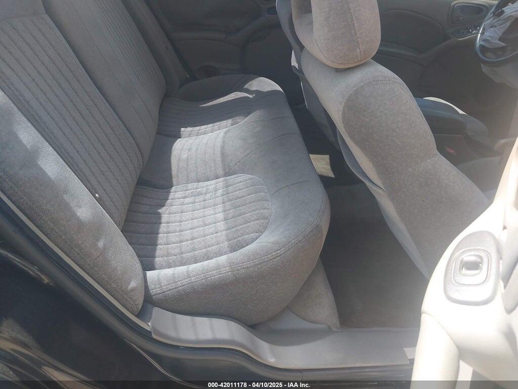 1G2NW52E81C245384 2001 PONTIAC GRAND AM photo no. 8