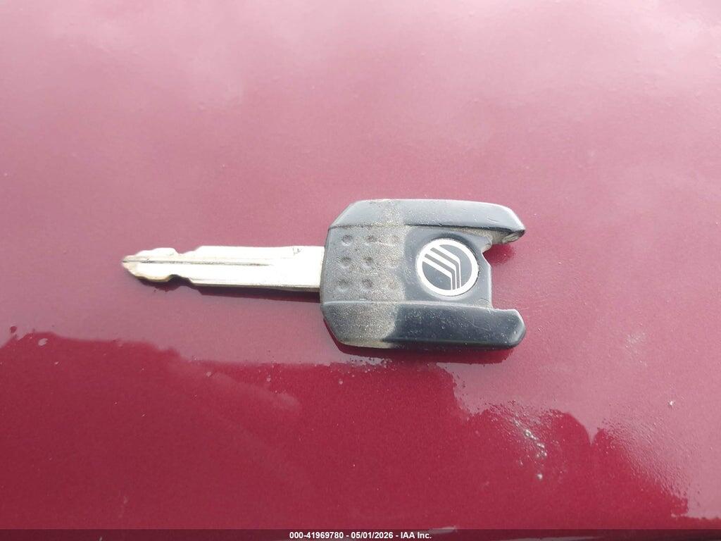 2MEFM75W24X658235 2004 MERCURY GRAND MARQUIS photo no. 11