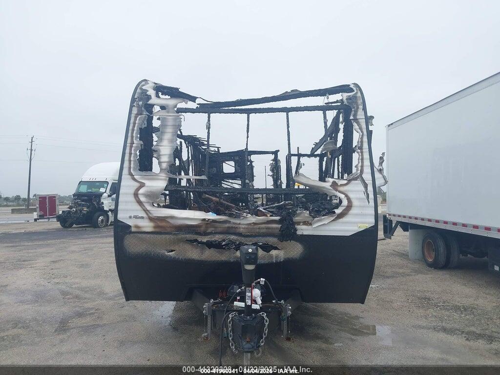 1UJBJ0BS7N1750355 2022 JAYCO CAMPER photo no. 6