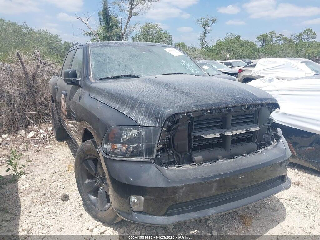 1C6RR6KG0JS300032 2018 RAM 1500 photo no. 1