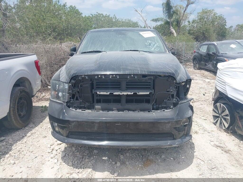 1C6RR6KG0JS300032 2018 RAM 1500 photo no. 12