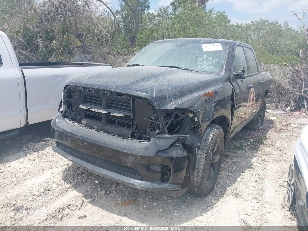 1C6RR6KG0JS300032 2018 RAM 1500 photo no. 2