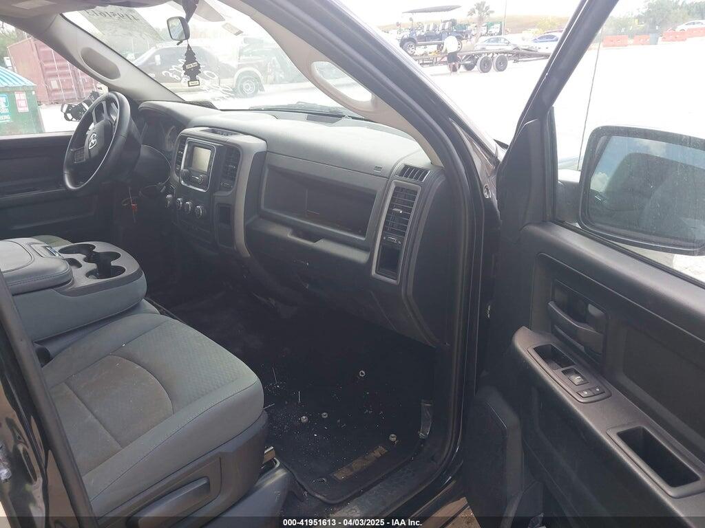 1C6RR6KG0JS300032 2018 RAM 1500 photo no. 5