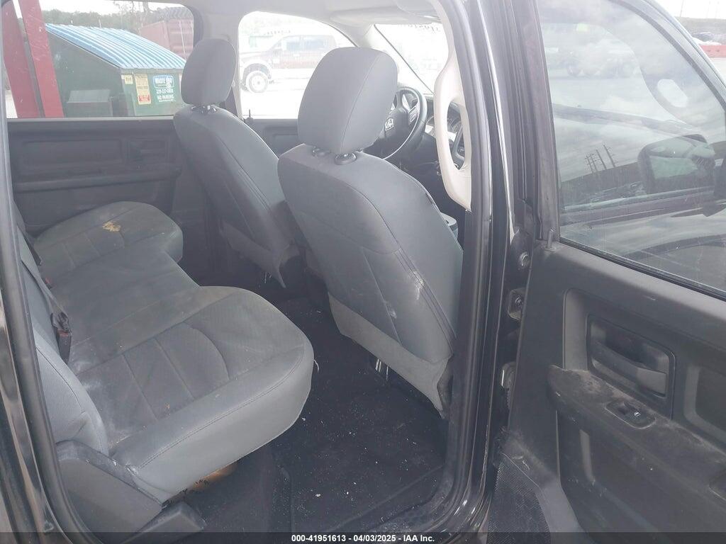 1C6RR6KG0JS300032 2018 RAM 1500 photo no. 8