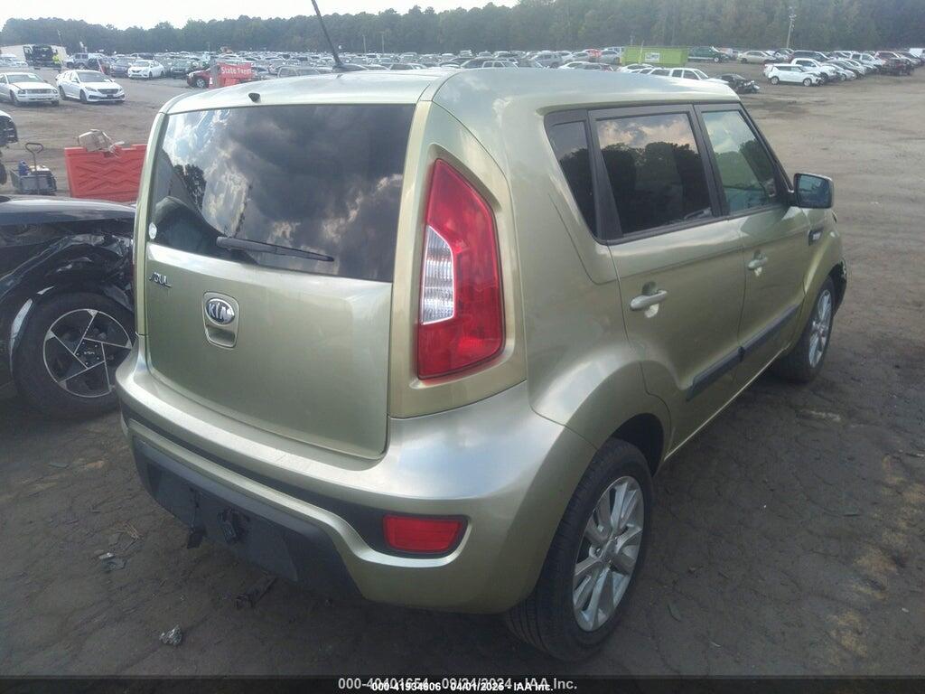 KNDJT2A5XD7584924 2013 KIA SOUL photo no. 4