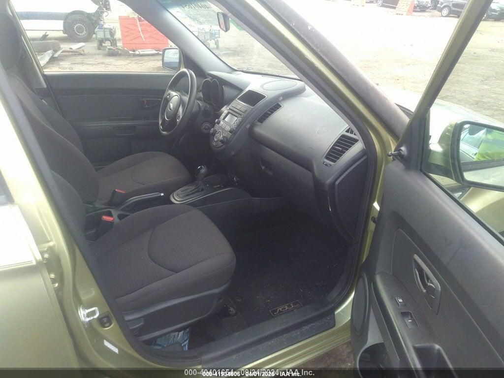 KNDJT2A5XD7584924 2013 KIA SOUL photo no. 5