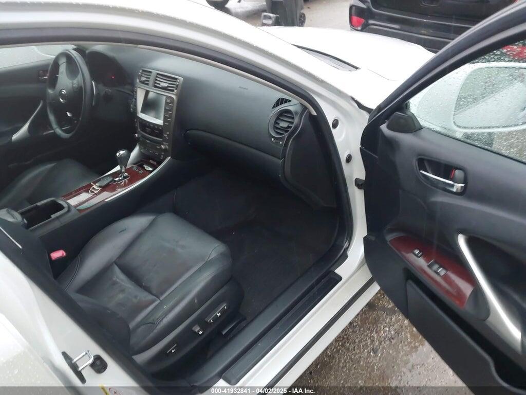 JTHCK262X75012521 2007 LEXUS IS 250 photo no. 5