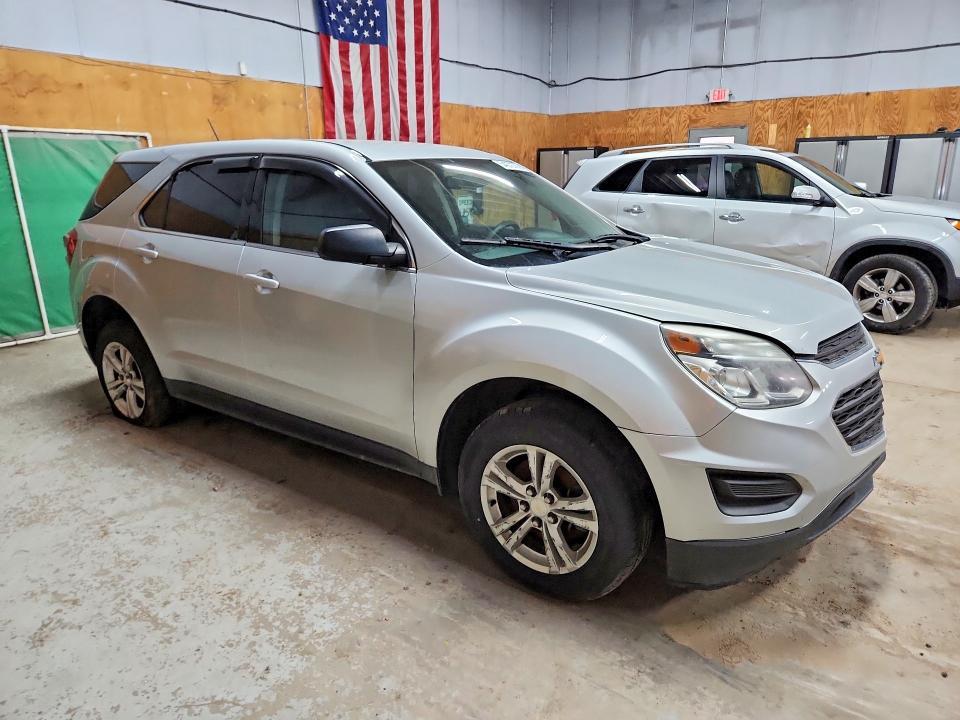 2GNALBEK4H1561682 2017 CHEVROLET EQUINOX photo no. 4