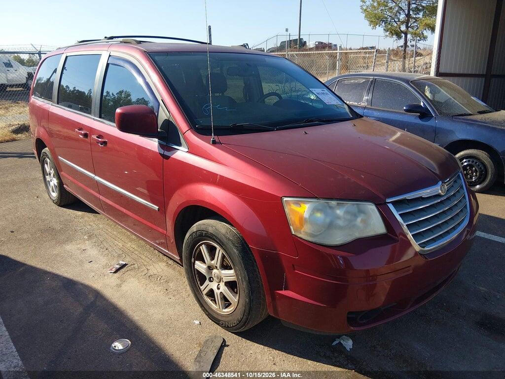 2010 CHRYSLER TOWN & COUNTRY TOURING PLUS