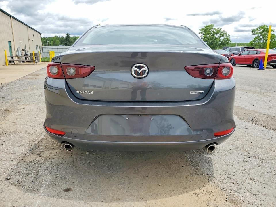 2022 MAZDA 3 SELECT — Фото 6 из 12
