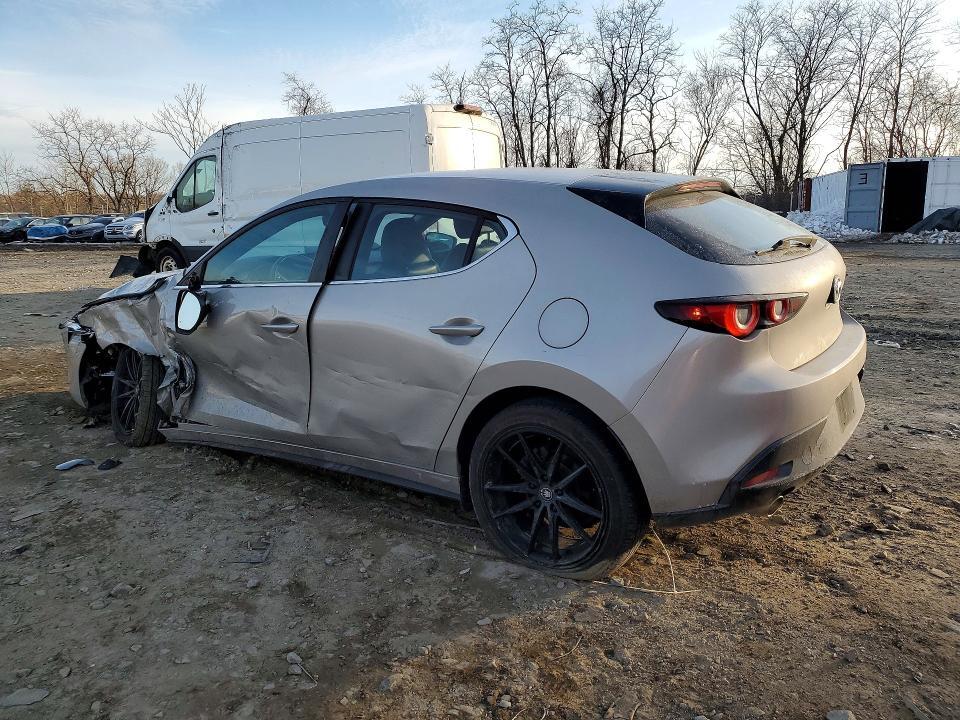 2022 MAZDA 3 SELECT — Фото 2 из 12