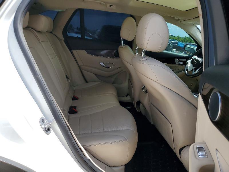 2022 MERCEDES-BENZ GLC 300 — Фото 11 из 13