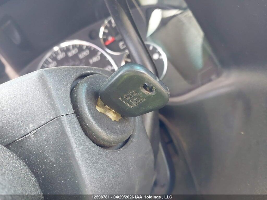 1HA6GUBG1HN008836 2017 CHEVROLET EXPRESS G4500 photo no. 11