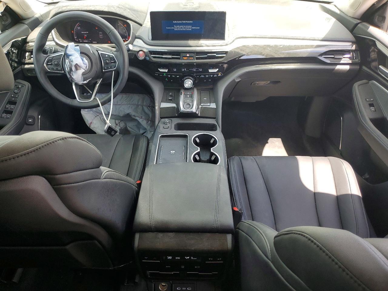 2025 ACURA MDX — Фото 10 из 15