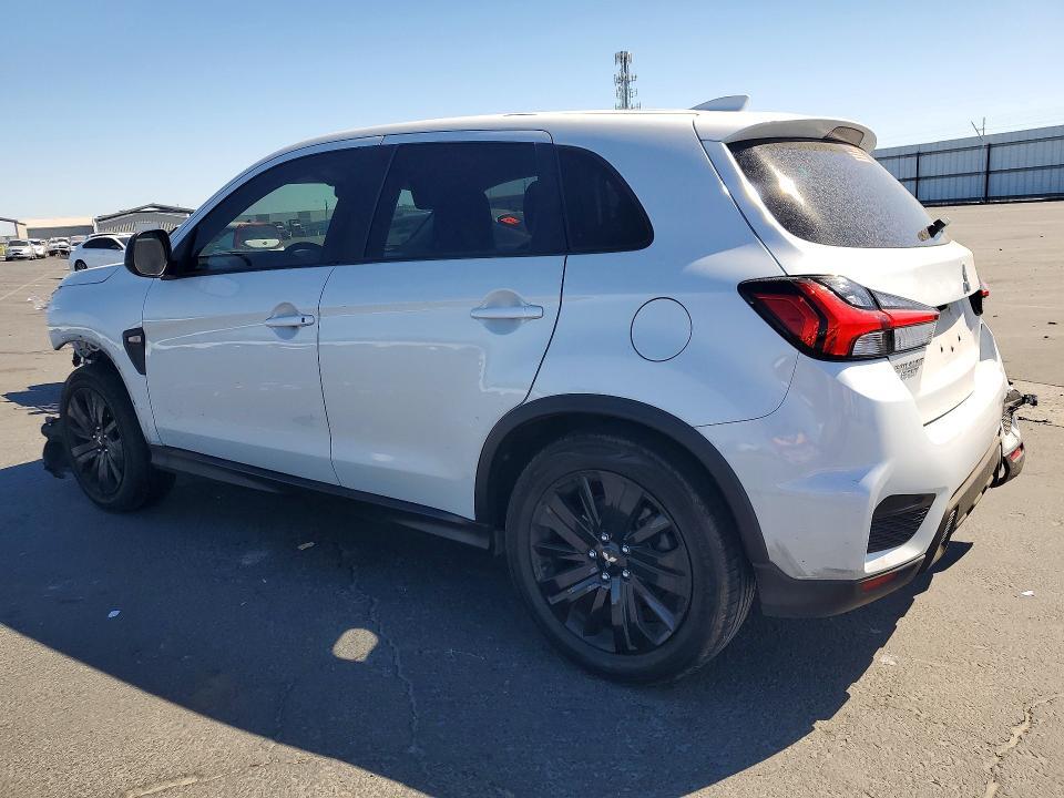 2022 MITSUBISHI OUTLANDER SPORT — Фото 2 из 14