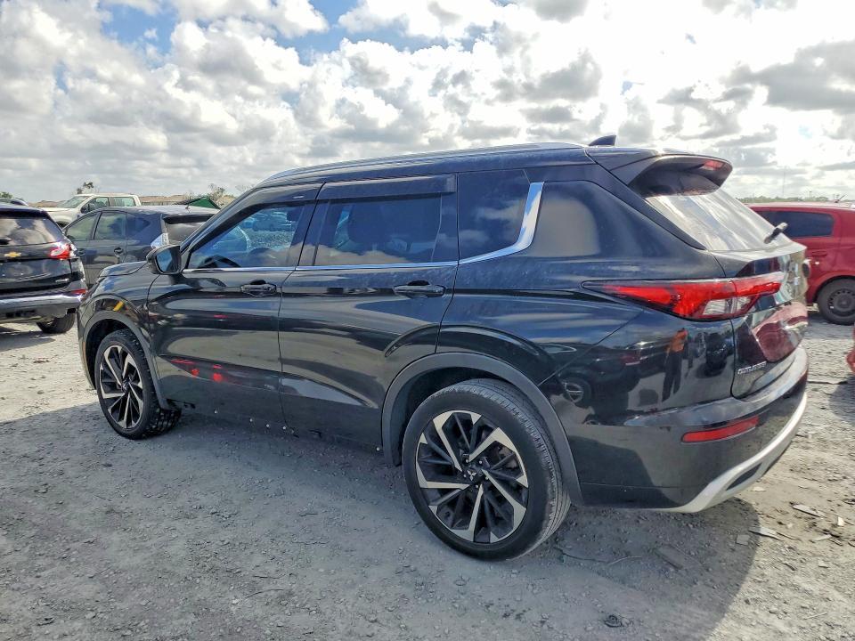 2022 MITSUBISHI OUTLANDER SEL — Фото 2 из 13
