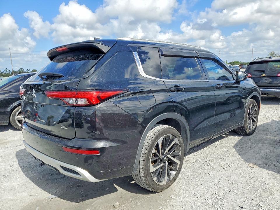 2022 MITSUBISHI OUTLANDER SEL — Фото 3 из 13