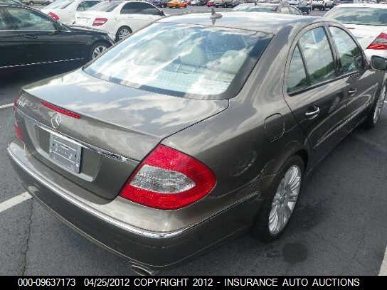 WDBUF56X98B213528 2008 MERCEDES-BENZ E350 photo no. 4