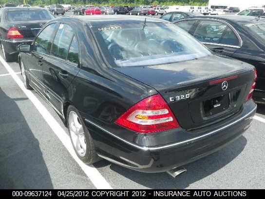 WDBRF64J25F595626 2005 MERCEDES-BENZ C320 photo no. 3