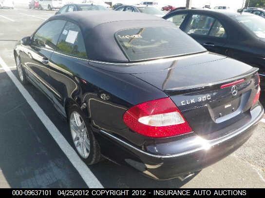 WDBTK56FX9T105140 2009 MERCEDES-BENZ CLK350 photo no. 3